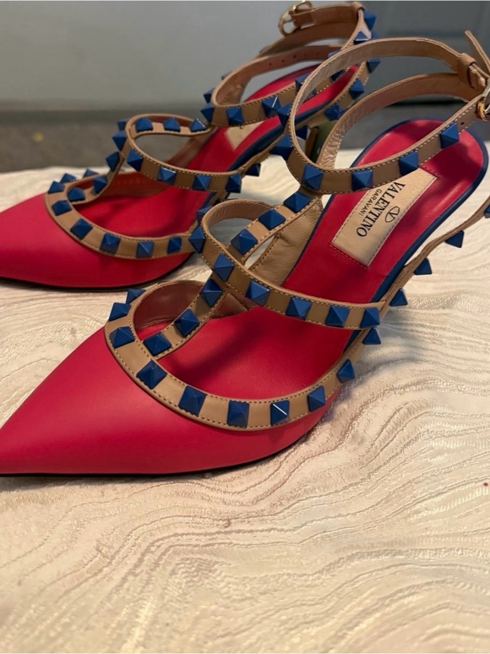 Valentino Garavani Rockstud strap pumps leather multicolor - Picture 7 of 7